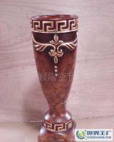 匠心獨具，低溫陶瓷花瓶 藝術與實用的完美融合